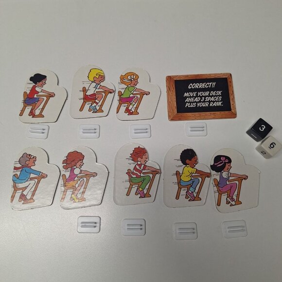 Go To Head of Class Tokens Replacement Pieces Students Teacher Dice Vintage - Picture 6 of 6